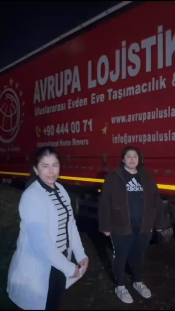 Tüm Avrupa’dan Türkiye’ye Türkiye’den Avrupa’ya Evden Eve Nakliyat 

_ 

Hizmet Verdiğimiz Ülkeler 

🚚 Almanya’ya Ev Taşıma (🇩🇪)

🚚 Hollanda’ya Ev Taşıma (🇳🇱)

🚚 Fransa’ya Ev Taşıma (🇫🇷)
 
🚚 Belçika’ya Ev Taşıma (🇧🇪) 

🚚 İngiltere’ye Ev Taşıma (🇬🇧)

🚚İsviçre’ye Ev Taşıma (🇨🇭)

🚚Avusturya’ya Ev Taşıma (🇦🇹)

🚚 Danimarka’ya Ev Taşıma (🇩🇰)

🚚 Portekiz’e Ev Taşıma (🇵🇹)

🚚 İspanya’ya Ev Taşım (🇪🇸) 

🚚Macaristan’a Ev Taşıma (🇭🇺) 

🚚İsveç’e Ev Taşıma (🇸🇪)

🚚Norveç’e Ev Taşıma (🇳🇴)

_

Neden AVRUPA LOJİSTİK? 

✅ Güvenli ve Sigortalı Taşıma: Eşyalarınızı her aşamada koruyoruz
✅ Evden eve Hizmet: Evinizde alıp yeni Evinize sorunsuz teslim ediyoruz 
✅ Deneyimli Ekip: Uzman kadromuzla hızlı ve profesyonel çözümler 
✅ 7/24 Destek: İhtiyaç duyduğunuz her an ulaşabileceğiniz iletişim hattı 

_

İletişim 

📞 +90 444 00 71 

📞 +90 533 071 71 71 

📞 +90 533 071 71 72 

📞 +90 533 071 71 73

💬 WhatsApp +90 533 071 71 71 

_ 

AVRUPA LOJİSTİK A.Ş. - Uluslararası Evden Eve Taşımacılık Eşyalarınızı Güvenle yeni adresinize taşıyoruz
#yurtdışıeşyataşımacılığı #uluslararasıtaşımacılık #almanyadakitürkler #uluslararasıevdenevenakliyat #almanyayaevtaşıma